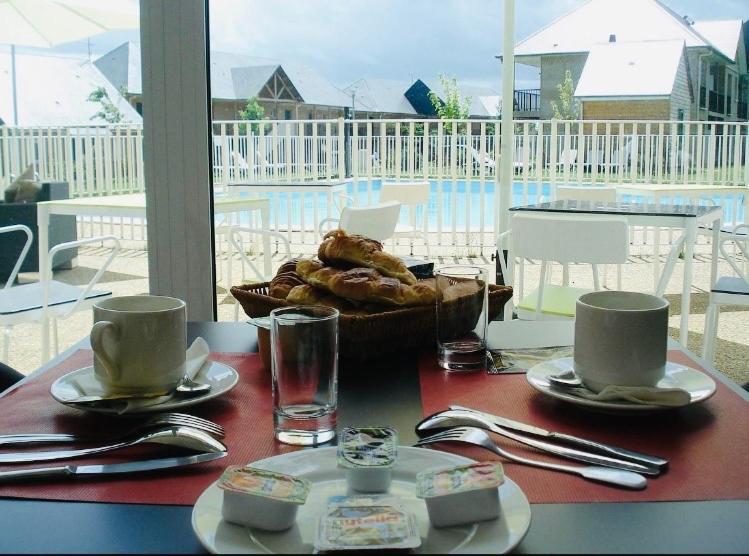 Studio Piscine Honfleur Deauville エクモヴィル エクステリア 写真