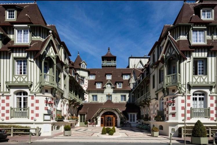 Studio Piscine Honfleur Deauville エクモヴィル エクステリア 写真